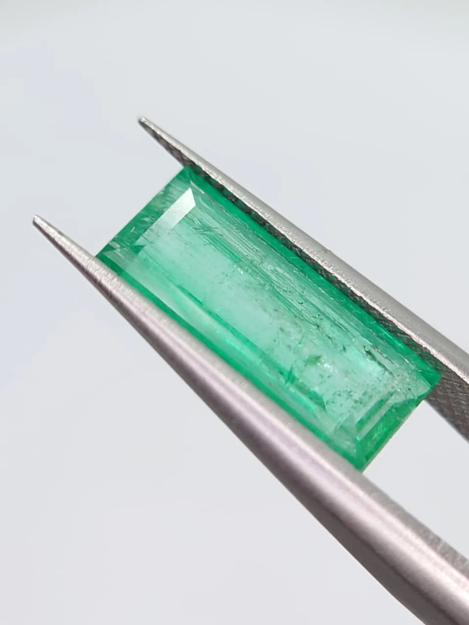 2.6ct Untreated Natural Baguette Emerald from Afghanistan — view 5